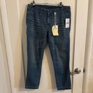 AG Adriano Goldschmied The A.C.U. Capri Jeans NWT Sz 28